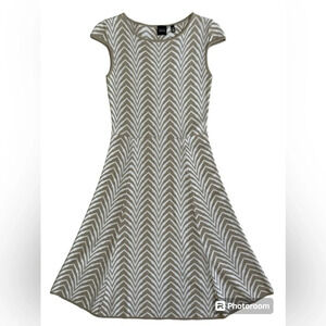 Saks Fifth Avenue Knit Chevron A-Line Cap Sleeve Dress Size S-P